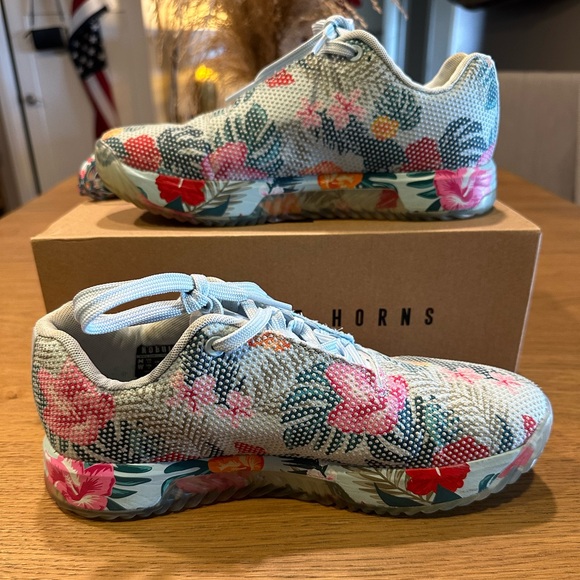 NoBULL Tropical Sky Trainer+ - Picture 3 of 6